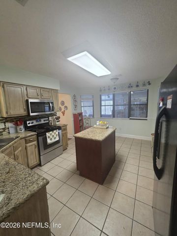 2058 WAX MYRTLE Court, Orange Park, FL 32073