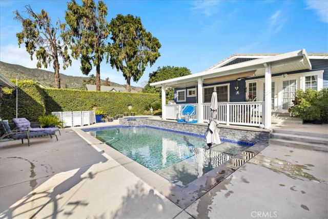 457 N Glendora Avenue, Glendora, CA 91741