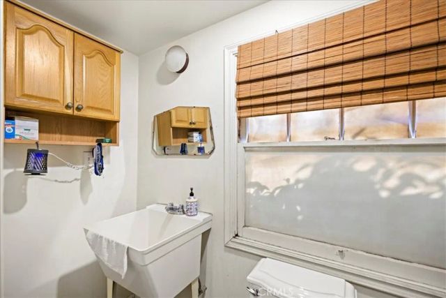 457 N Glendora Avenue, Glendora, CA 91741