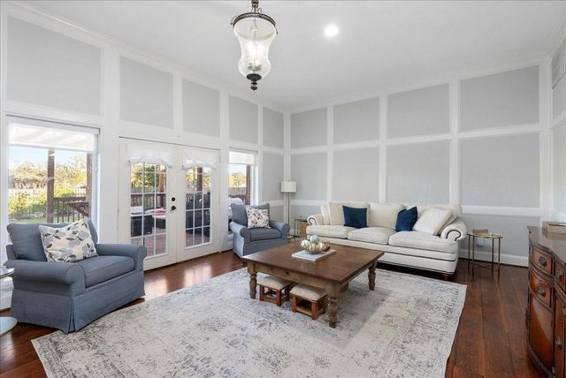 31 Wellington Drive, Sugar Land, TX 77478