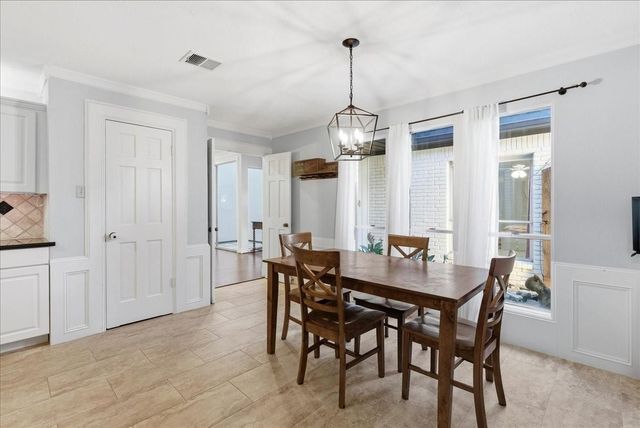 31 Wellington Drive, Sugar Land, TX 77478