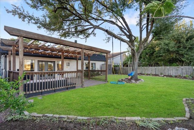 31 Wellington Drive, Sugar Land, TX 77478