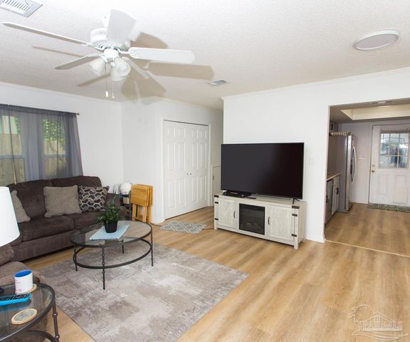 3505 Parkwood Ave, Pensacola, FL 32504