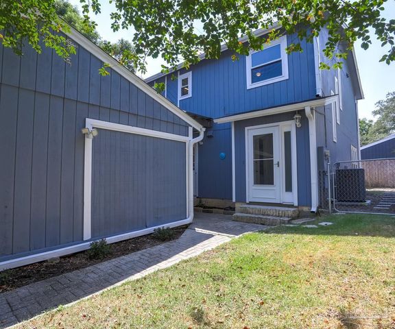 3505 Parkwood Ave, Pensacola, FL 32504
