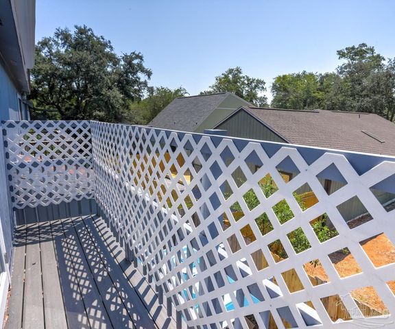 3505 Parkwood Ave, Pensacola, FL 32504