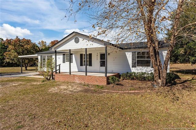 1417 A Townsend Road, Parkton, NC 28371