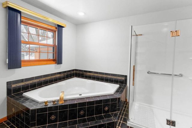 W913 W Northshore Drive, Montello, WI 53949