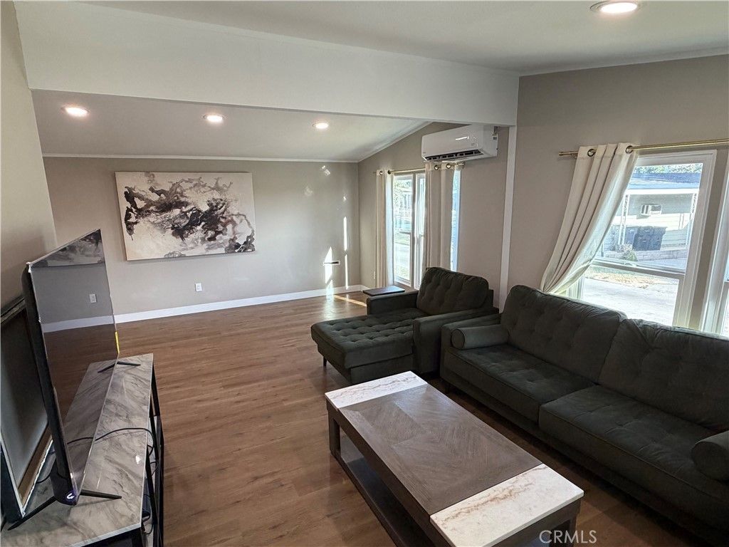 5800 Hamner 592, Eastvale, CA 91752 — photo 2