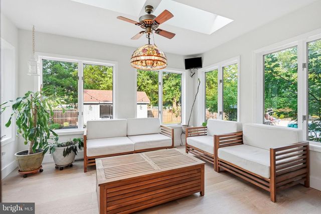 276 GREENTREE RD, Sewell, NJ 08080