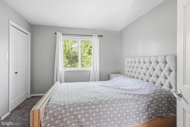 276 GREENTREE RD, Sewell, NJ 08080