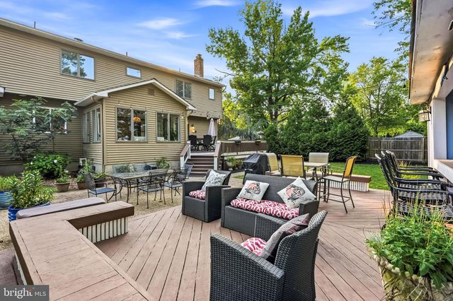 276 GREENTREE RD, Sewell, NJ 08080