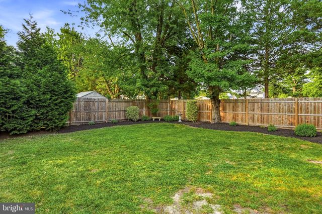 276 GREENTREE RD, Sewell, NJ 08080