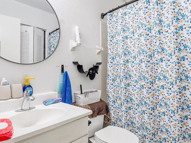 2403 DUKE LN, Port Charlotte, FL 33952