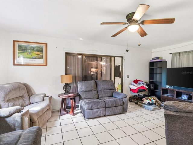 2403 DUKE LN, Port Charlotte, FL 33952