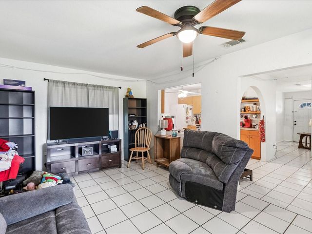 2403 DUKE LN, Port Charlotte, FL 33952