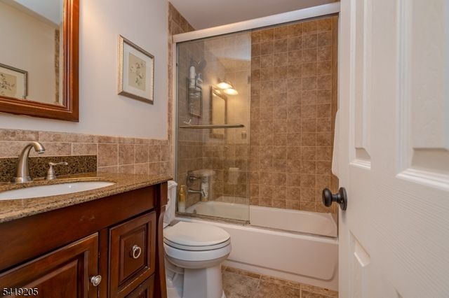 3334 Bloomingdale Dr, Hillsborough Twp., NJ 08844