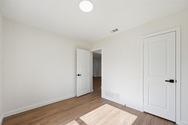 9666 Limestone Drive, Dallas, TX 75217