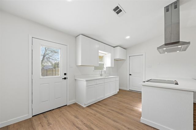 9666 Limestone Drive, Dallas, TX 75217