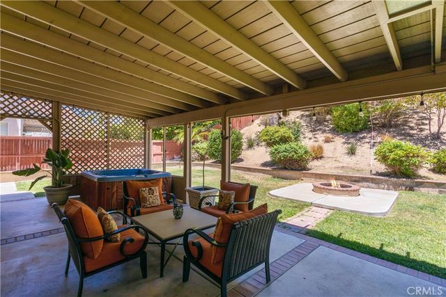 42904 Via Alhama, Temecula, CA 92592