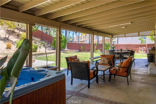 42904 Via Alhama, Temecula, CA 92592