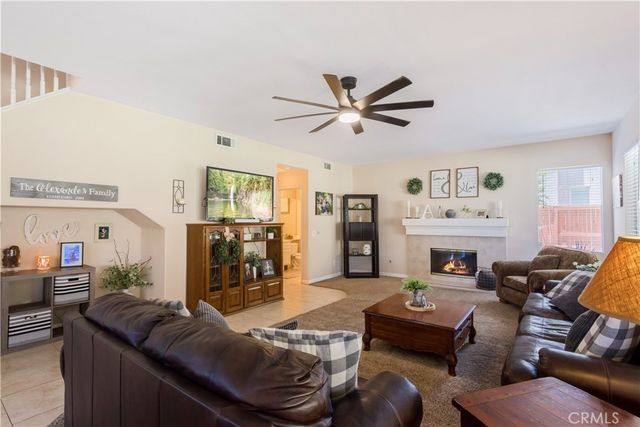 42904 Via Alhama, Temecula, CA 92592