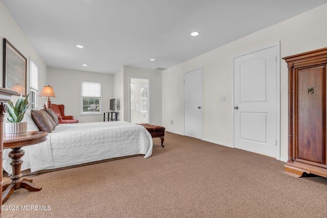26 Rothbard Road, Hazlet, NJ 07730