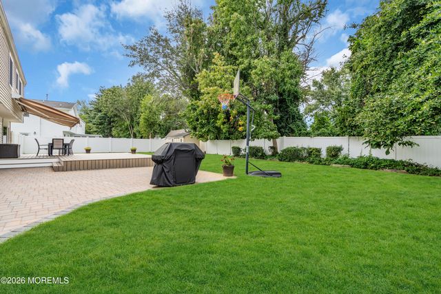 26 Rothbard Road, Hazlet, NJ 07730