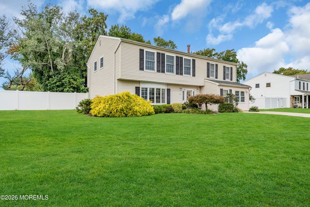 26 Rothbard Road, Hazlet, NJ 07730