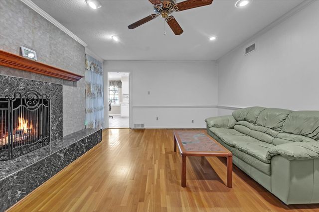 5734 DUNWOODY AVE, Memphis, TN 38120