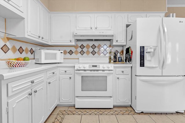 5734 DUNWOODY AVE, Memphis, TN 38120