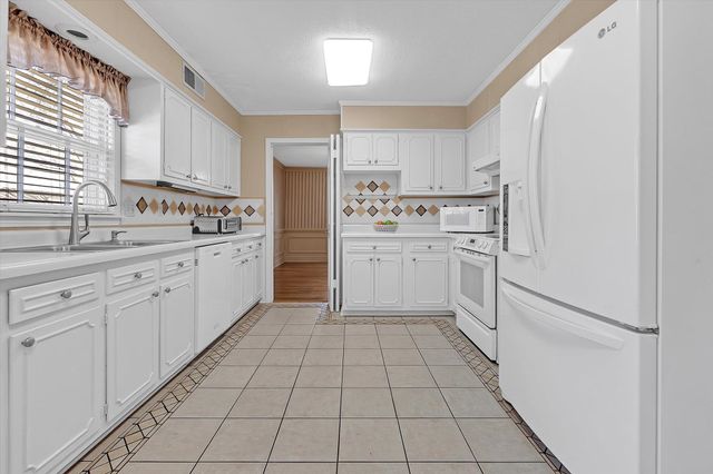 5734 DUNWOODY AVE, Memphis, TN 38120