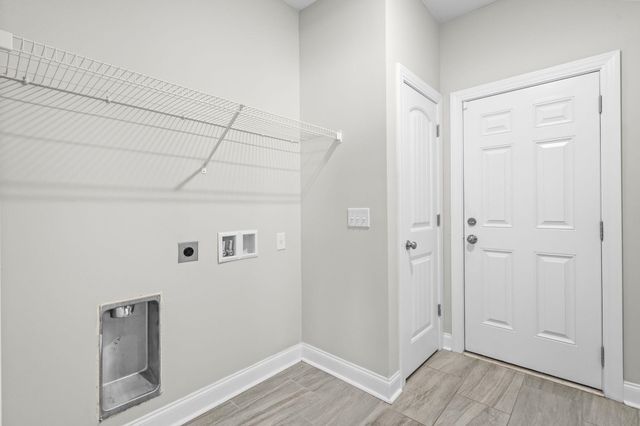 642 Sunny Pond Ln., Aynor, SC 29511