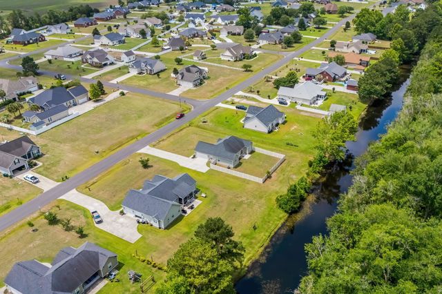 642 Sunny Pond Ln., Aynor, SC 29511