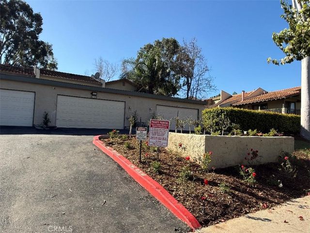1466 Camelot, Corona, CA 92882