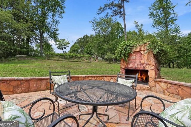 6110 Robbs Crossing Drive, Cumming, GA 30041