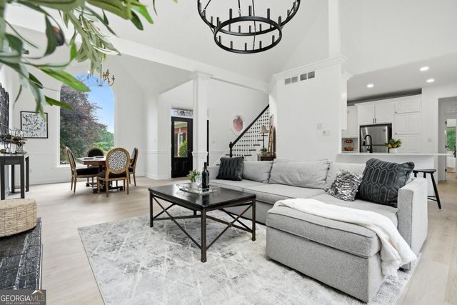 6110 Robbs Crossing Drive, Cumming, GA 30041
