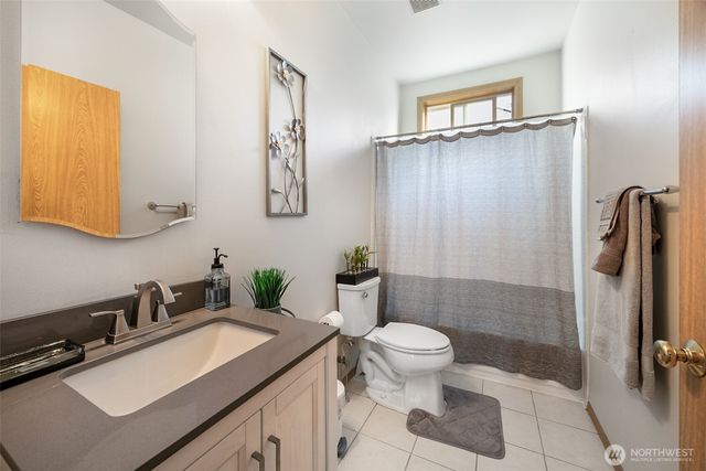 10821 Crestwood Drive S, Seattle, WA 98178