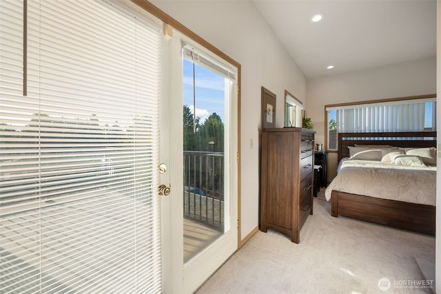 10821 Crestwood Drive S, Seattle, WA 98178