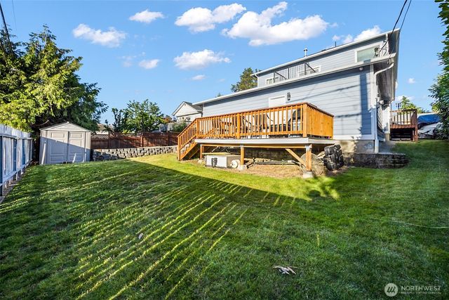 10821 Crestwood Drive S, Seattle, WA 98178