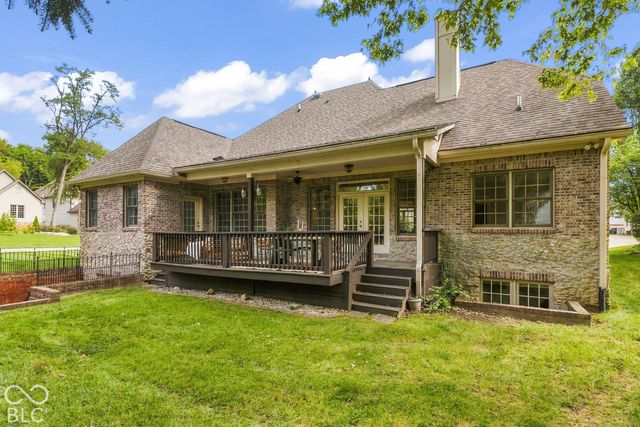 10041 Wading Crane Avenue, Fishers, IN 46055