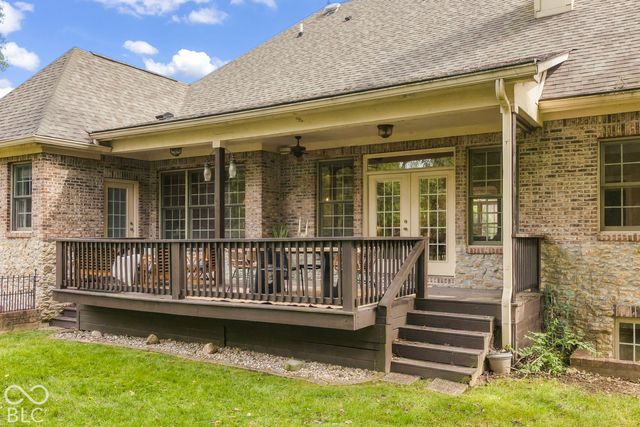 10041 Wading Crane Avenue, Fishers, IN 46055