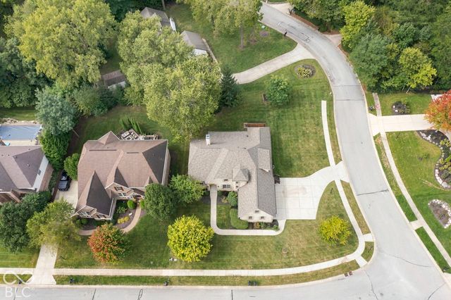 10041 Wading Crane Avenue, Fishers, IN 46055