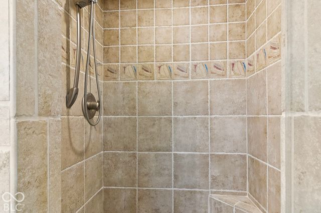 10041 Wading Crane Avenue, Fishers, IN 46055