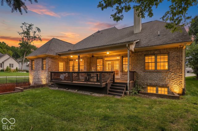 10041 Wading Crane Avenue, Fishers, IN 46055