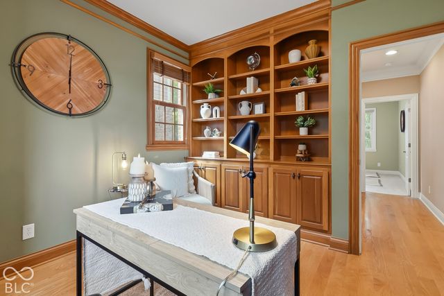 10041 Wading Crane Avenue, Fishers, IN 46055