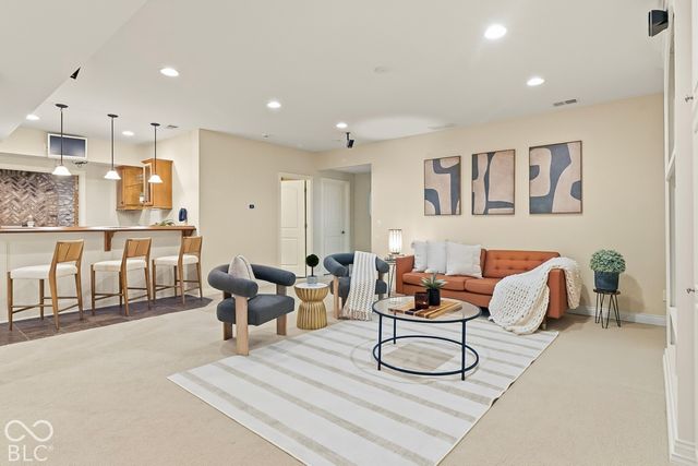 10041 Wading Crane Avenue, Fishers, IN 46055