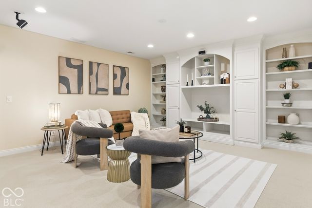 10041 Wading Crane Avenue, Fishers, IN 46055