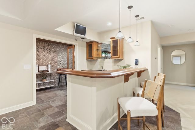 10041 Wading Crane Avenue, Fishers, IN 46055