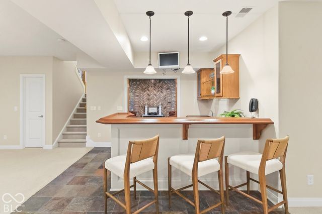 10041 Wading Crane Avenue, Fishers, IN 46055