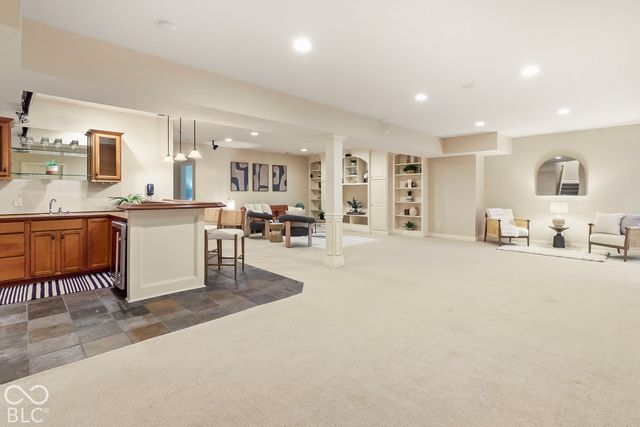 10041 Wading Crane Avenue, Fishers, IN 46055